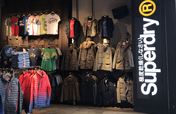 Superdry arrive et recrute !