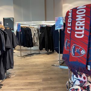 Le Clermont Foot ouvre une boutique à Riom Sud !
