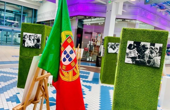 Révolution des oeillets – Commémorations