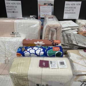 Carré blanc en liquidation avant travaux !