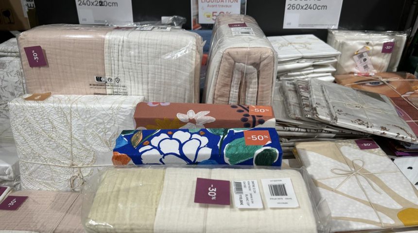 Carré blanc en liquidation avant travaux !