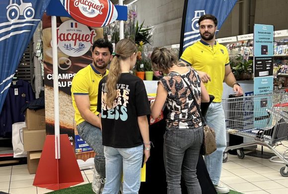 L&rsquo;ASM RUGBY EN DÉDICACES À RIOM SUD !
